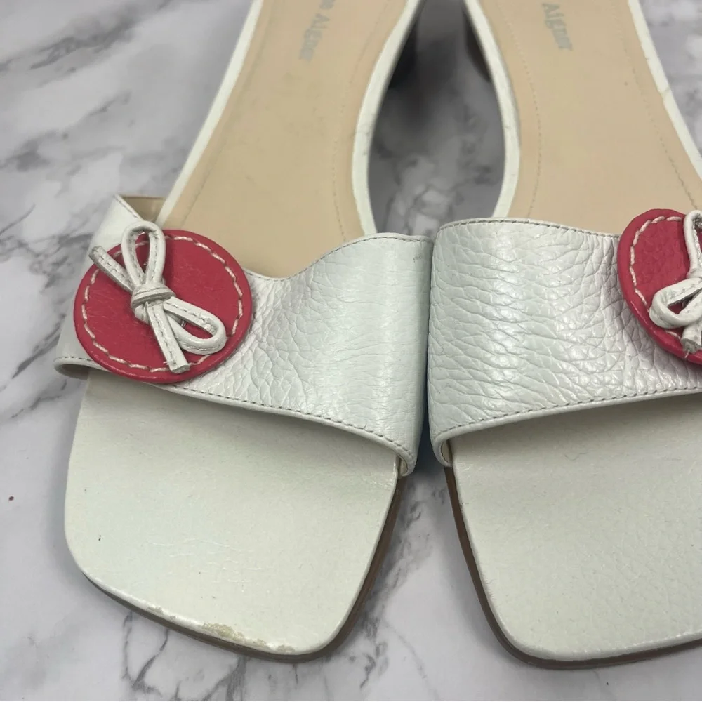 Y2k Etienne Aigner E-SAGAN White, Pink Button Stacked Wood Heel Sandals Size 7 - Picture 5 of 7